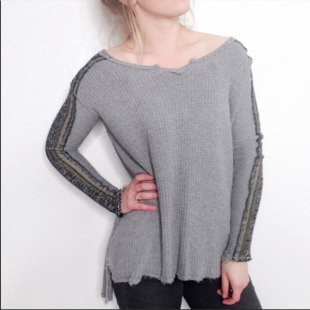 Free People Grey Long Sleeve Thermal With Black And Kahki Accents